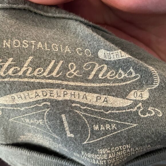 3pc Mens New York Yankees T-Shirts Lot Size L/XL Mitchell & Ness Majestic Bundle - Picture 8 of 10